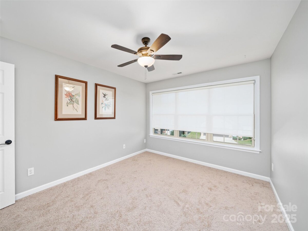 Weaverville 23 4318994w