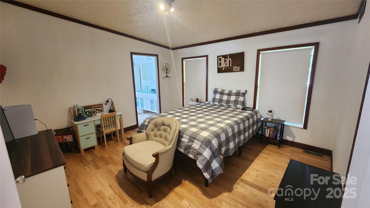 Waynesville 26 4319029z