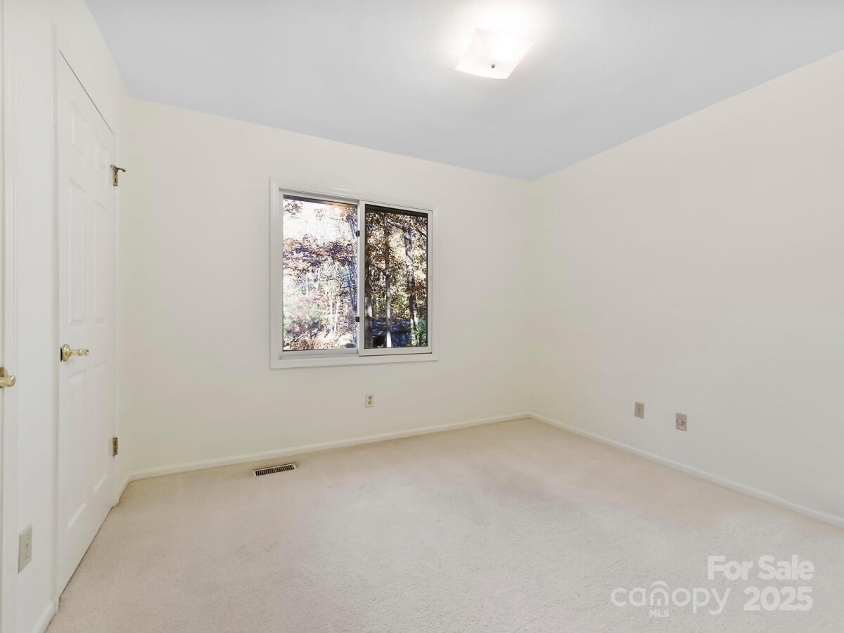 Avery Creek 22 4319058v