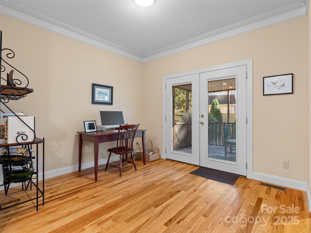 Avery Creek 17 4319415q