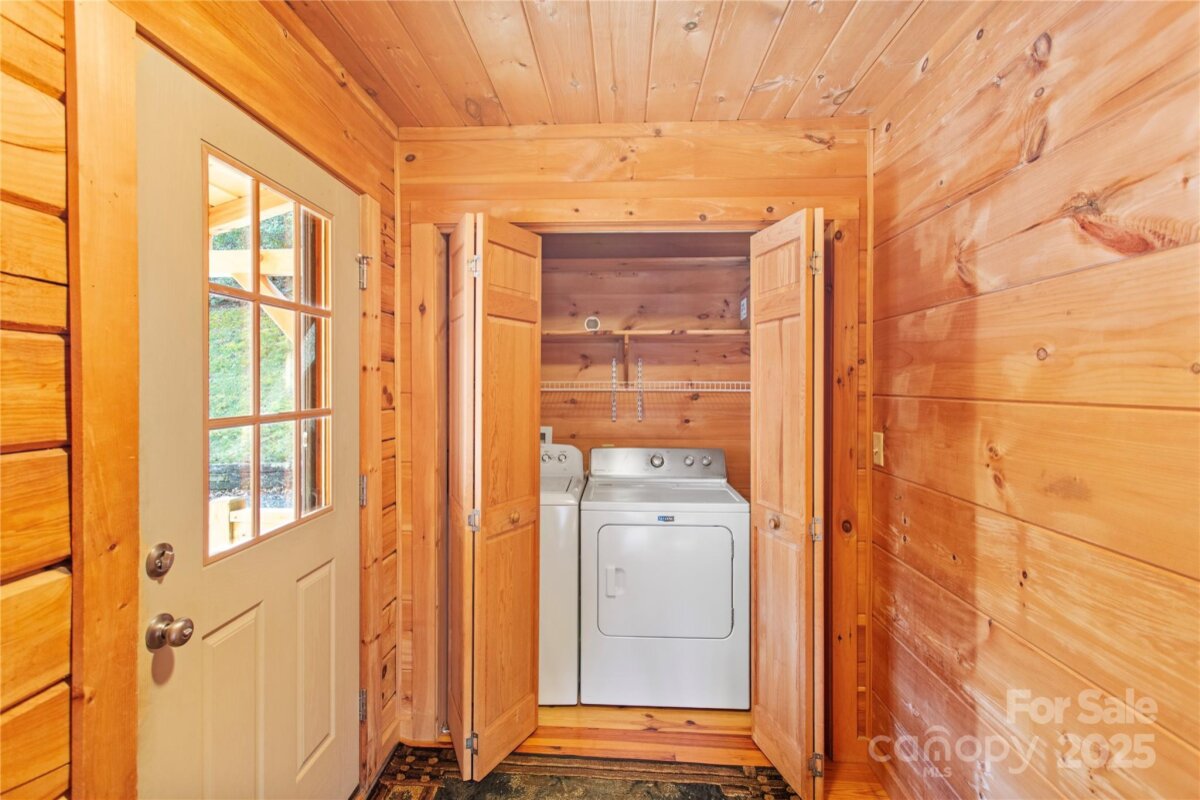 Waynesville 15 4319469o