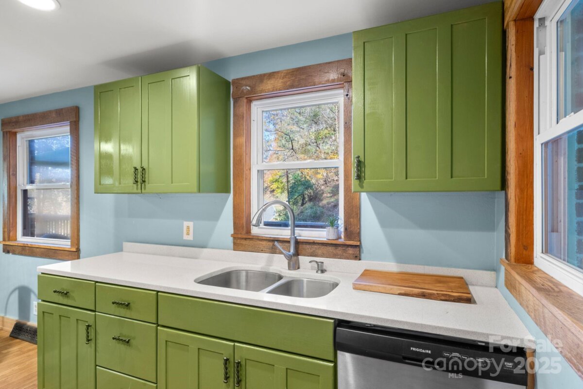 Marshall 16 4319873p