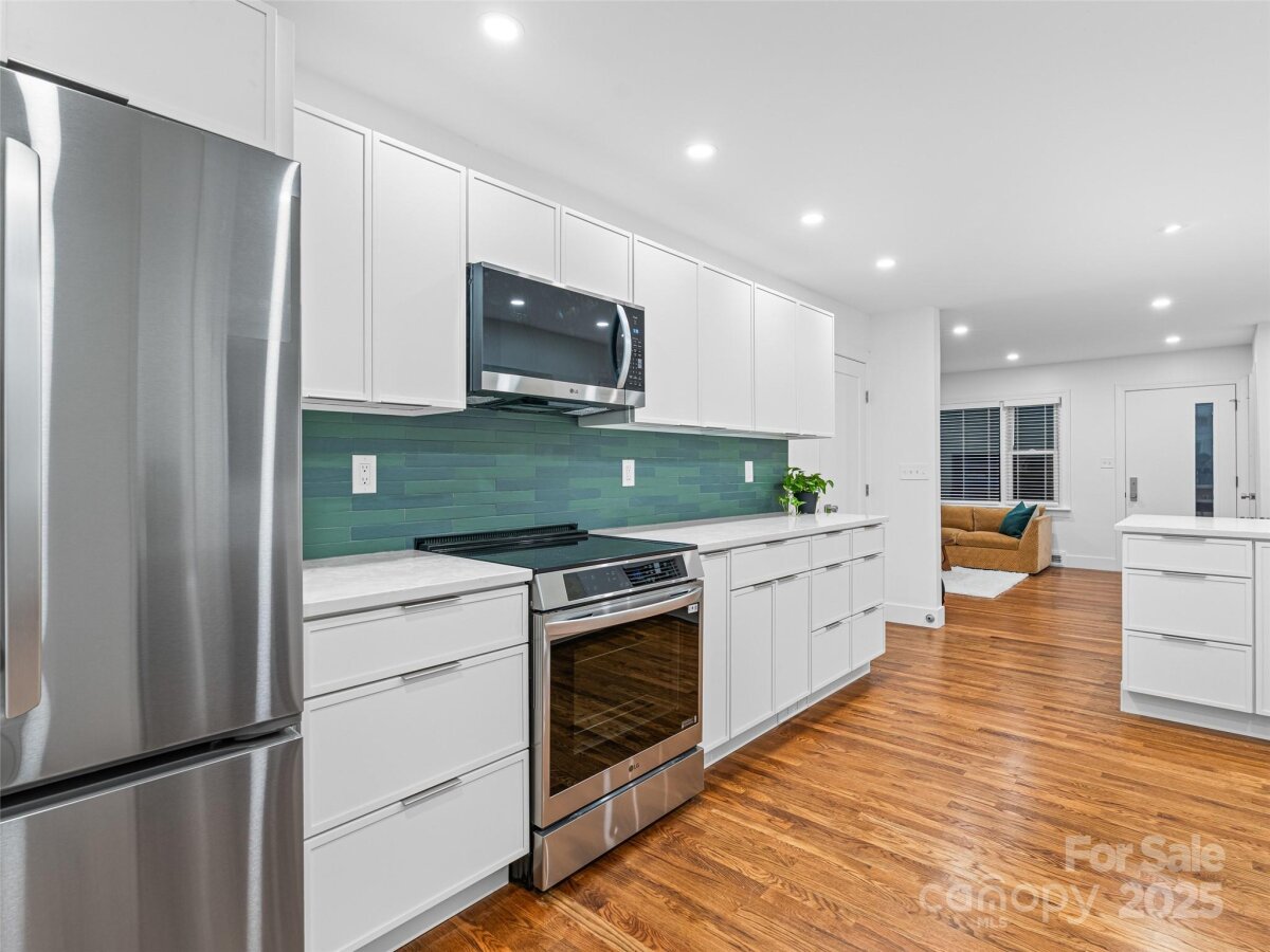 Kenilworth 9 4320588i