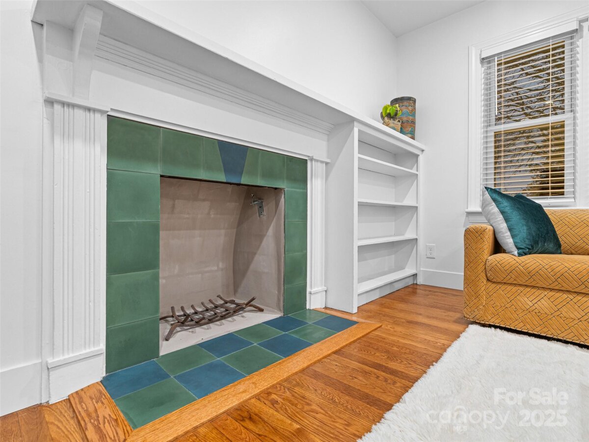 Kenilworth 12 4320588l