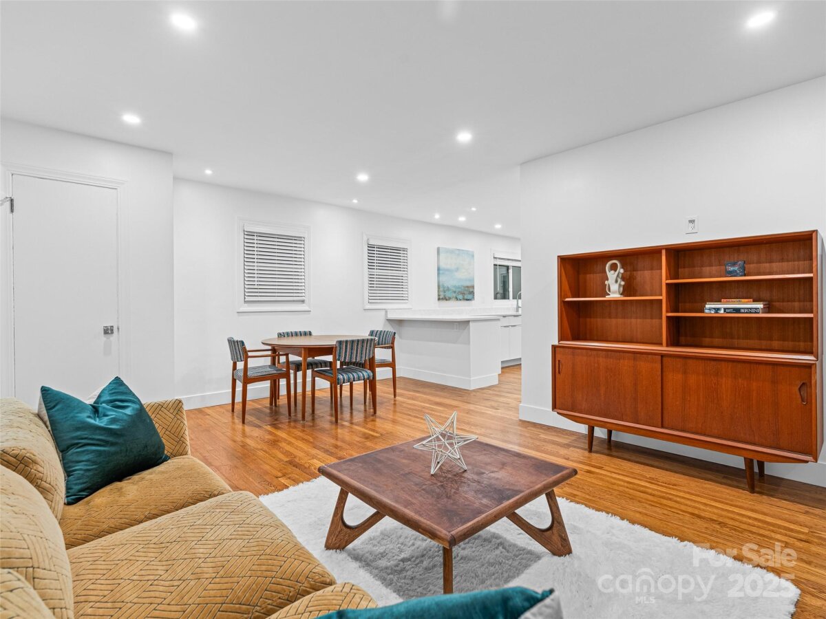 Kenilworth 13 4320588m