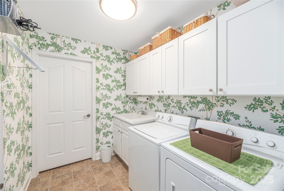 Weaverville 18 4320653r