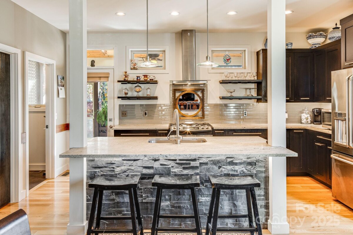 Kenilworth 11 4320728k