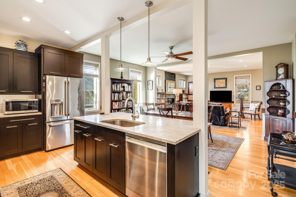 Kenilworth 13 4320728m