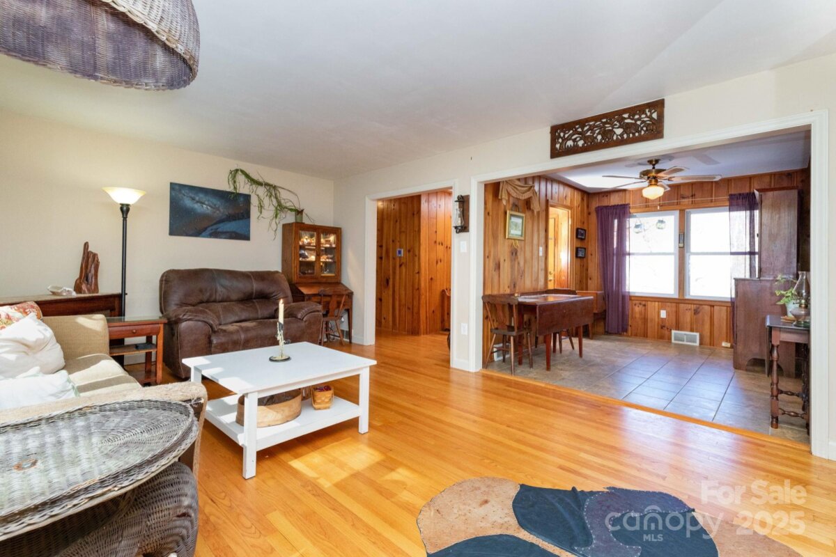 Swannanoa 7 4320874g