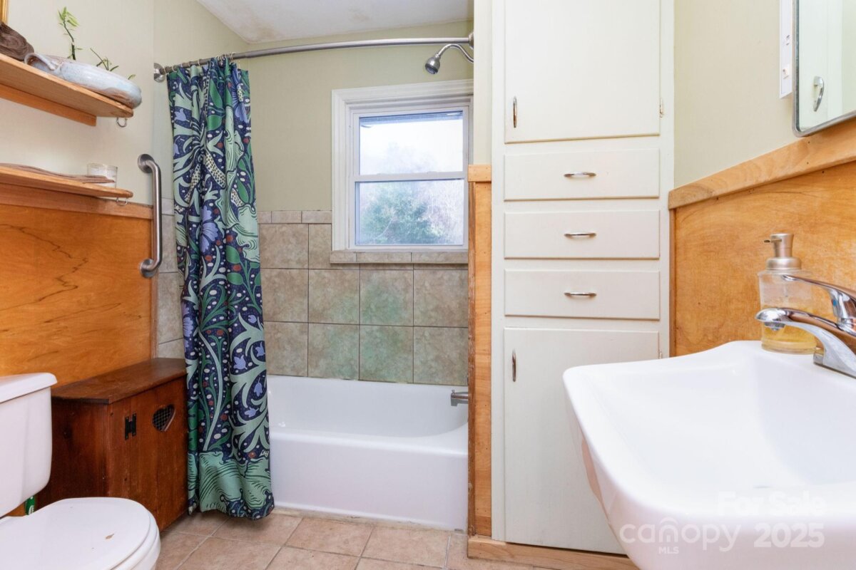 Swannanoa 13 4320874m