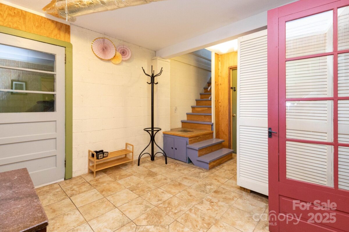 Swannanoa 14 4320874n