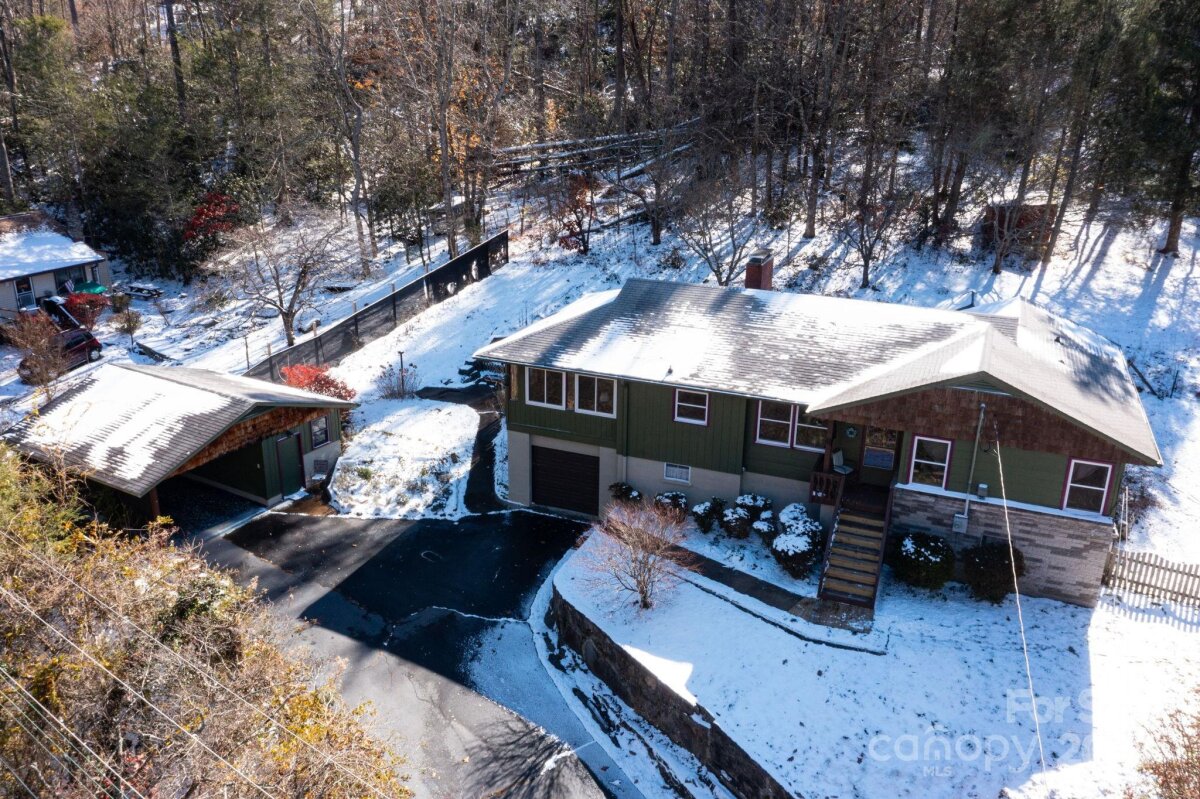 Swannanoa 22 4320874v