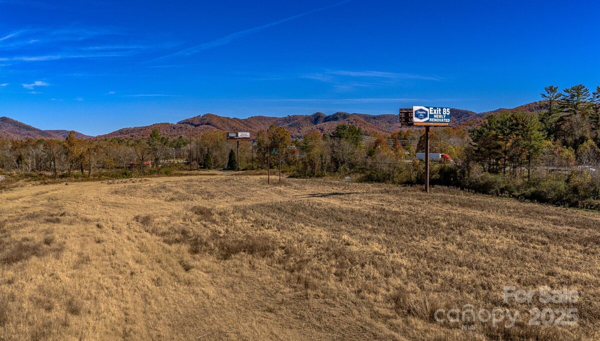 Black Mountain 5 4321165e