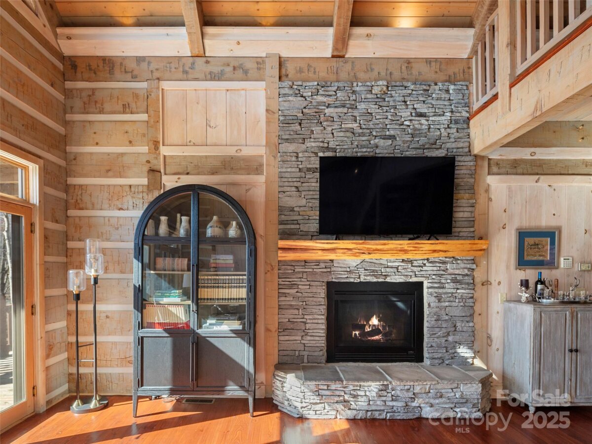 Waynesville 10 4322112j