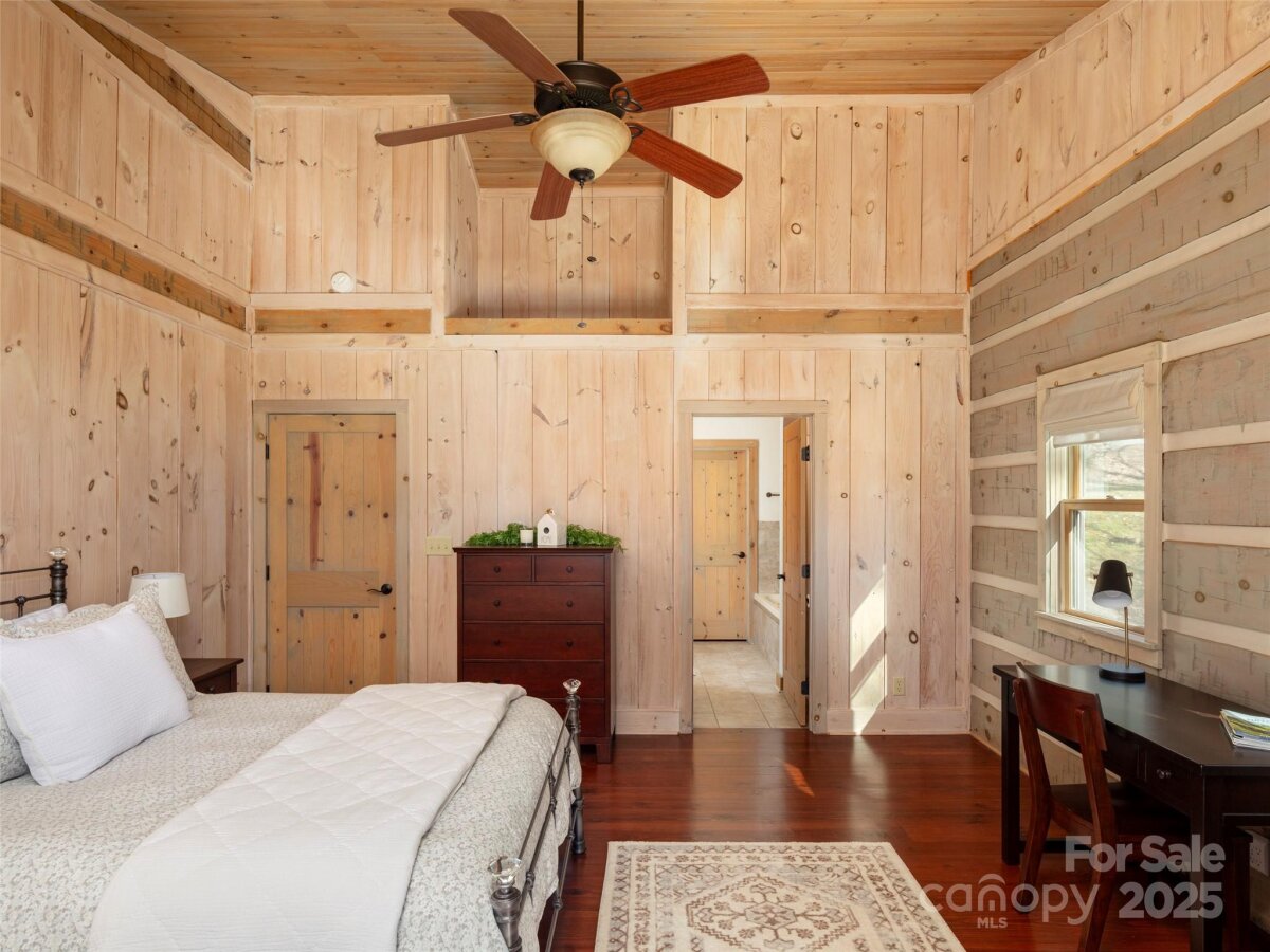 Waynesville 25 4322112y