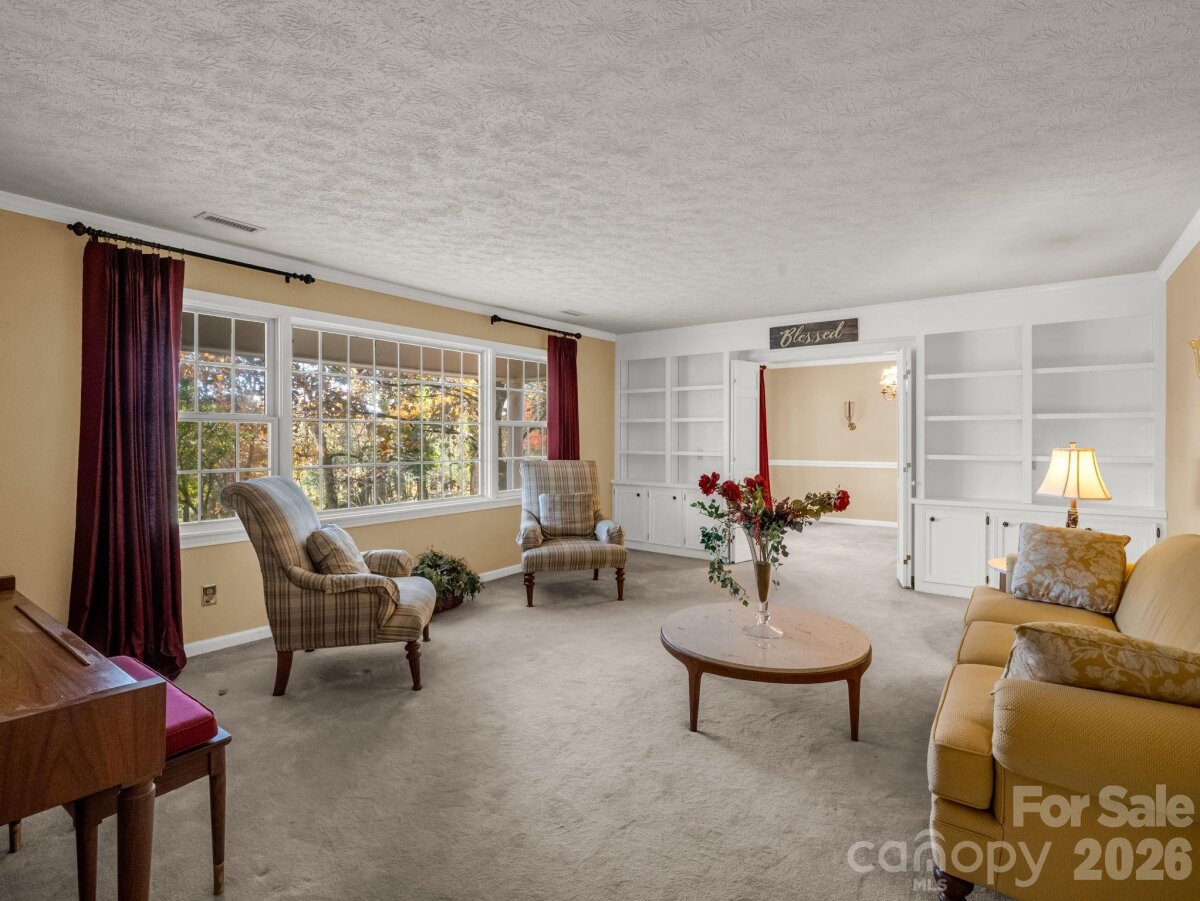 Hendersonville 20 4322794t