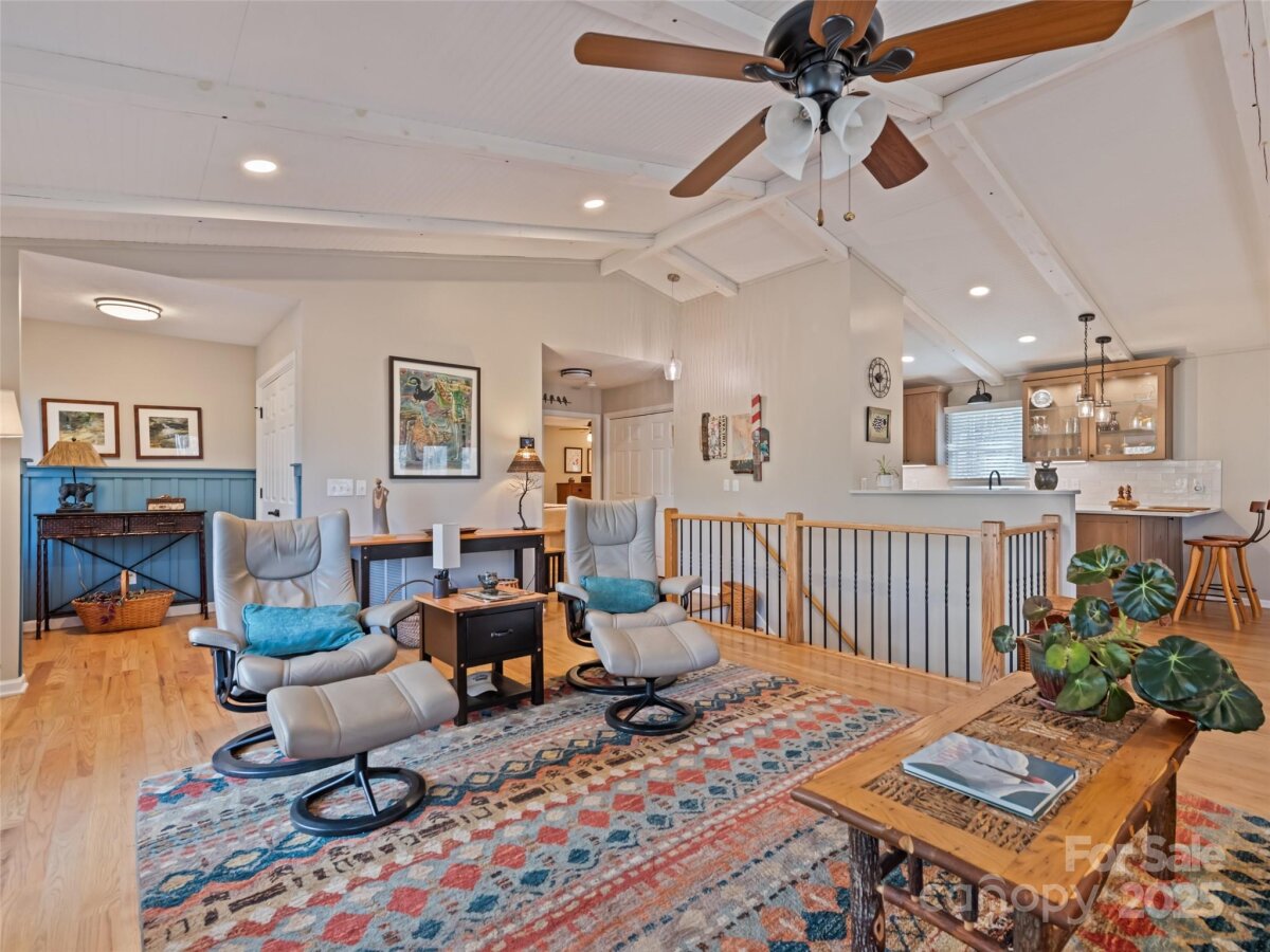 Waynesville 11 4323026k