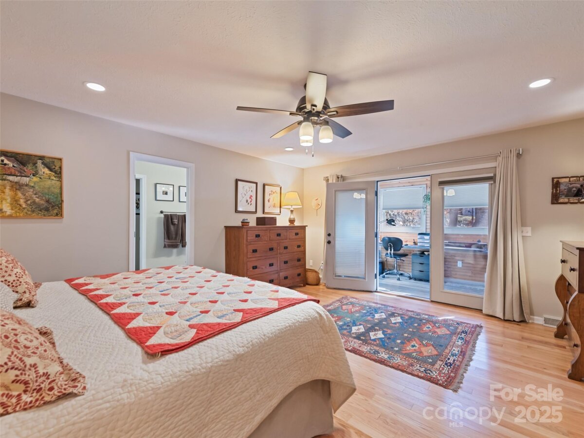 Waynesville 21 4323026u