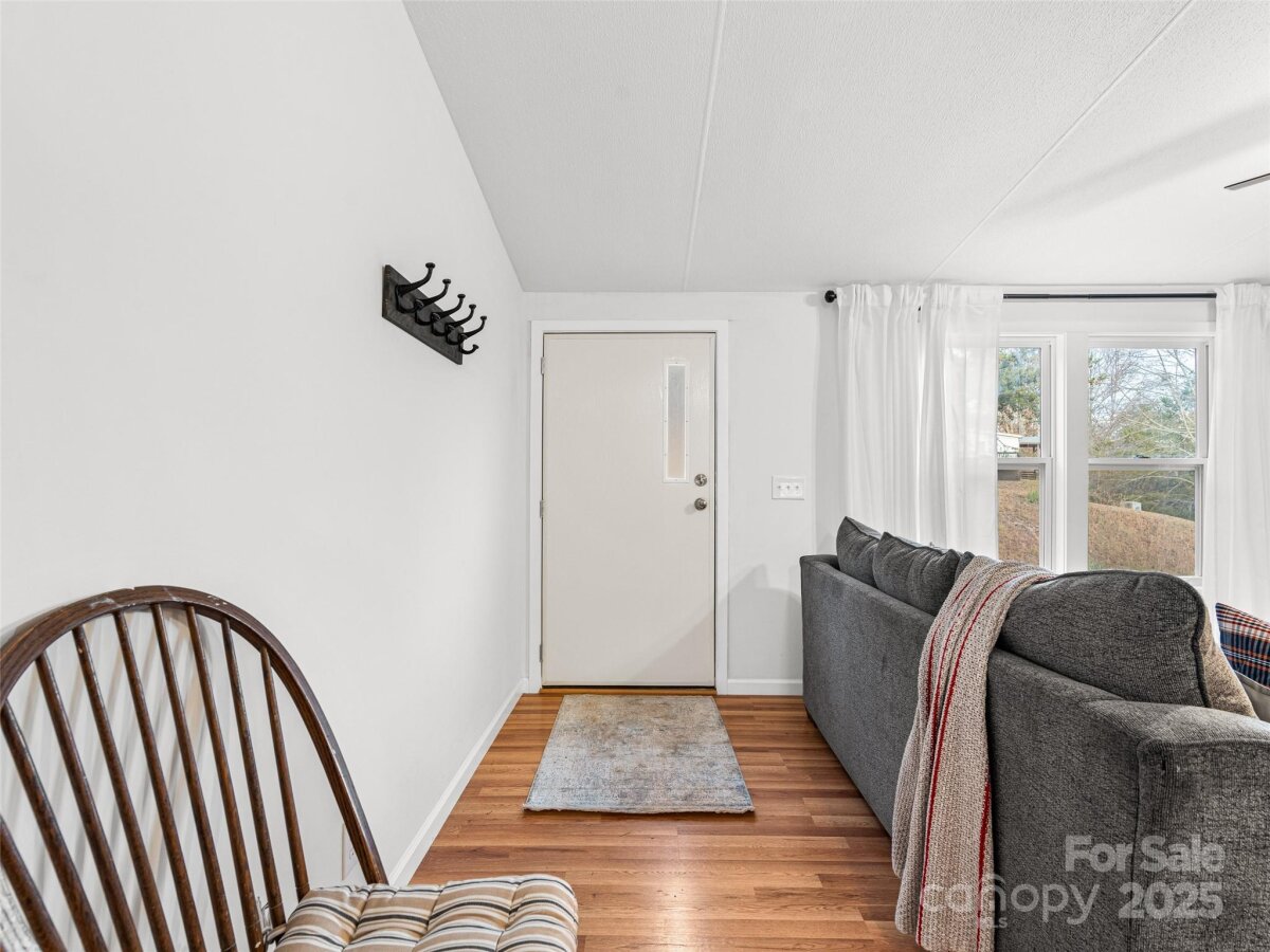 Leicester 3 4323129c