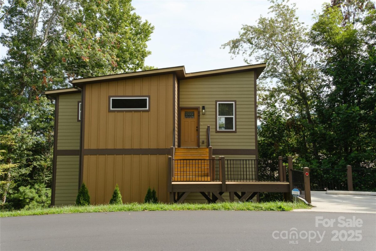 Weaverville 2 4324659b