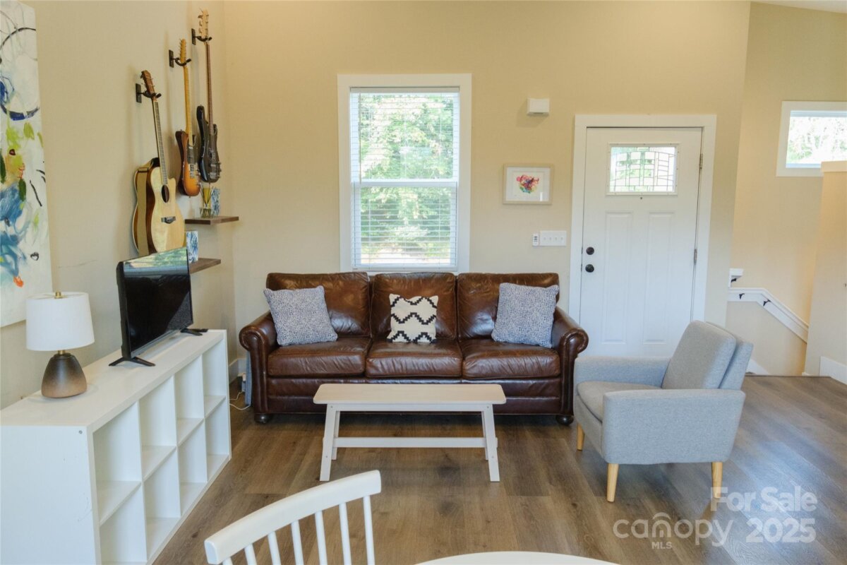 Weaverville 5 4324659e