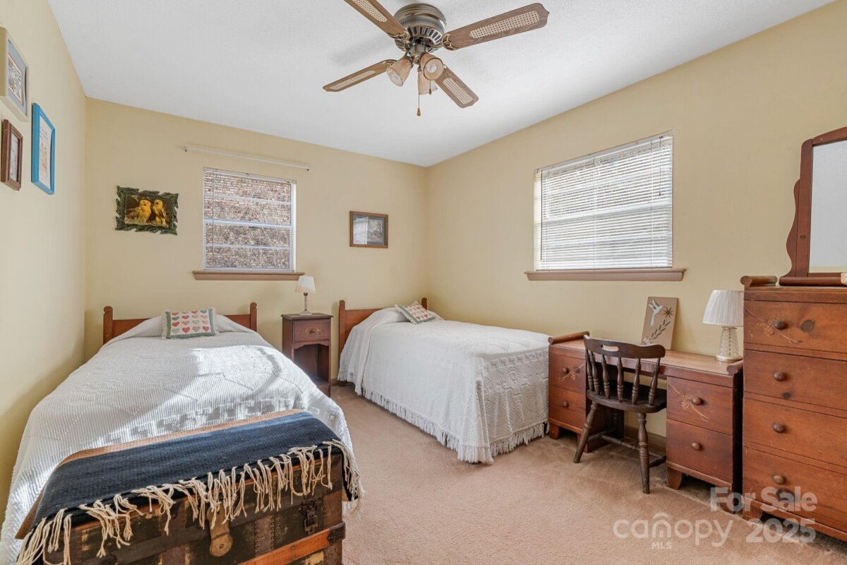 Marshall 17 4324668q