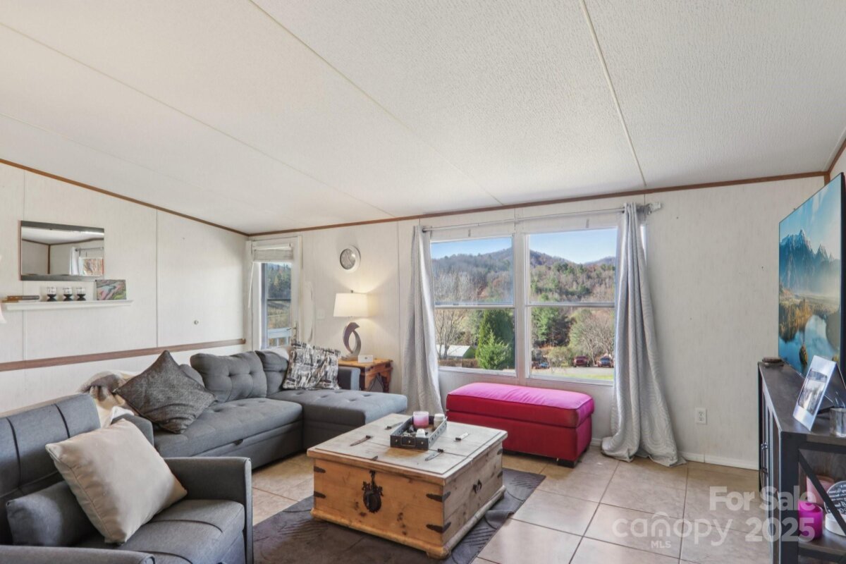 Leicester 5 4324763e