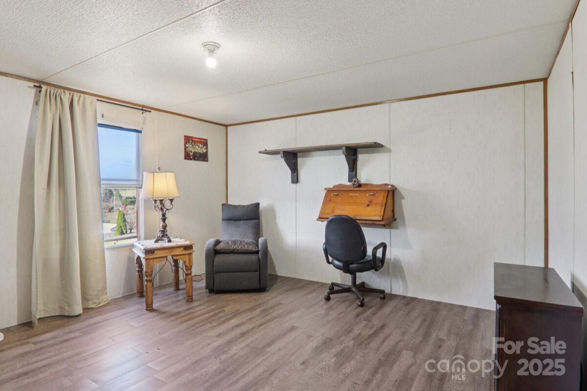 Leicester 22 4324763v