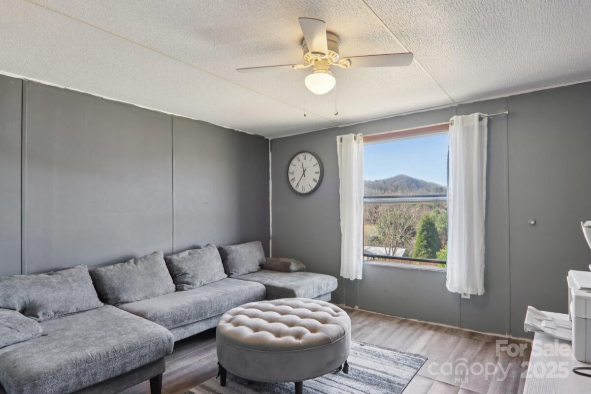 Leicester 23 4324763w