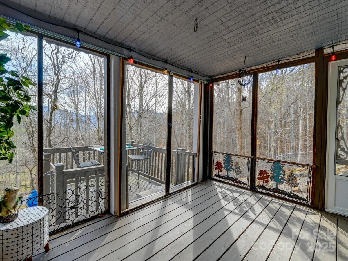 Leicester 4 4325142d