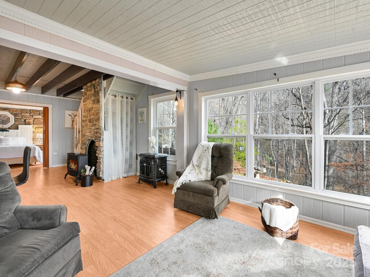 Leicester 8 4325142h