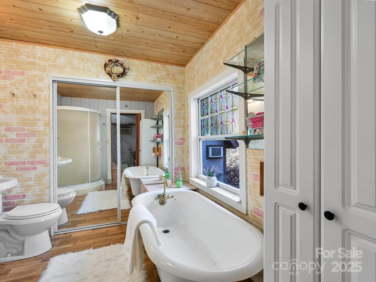 Leicester 16 4325142p