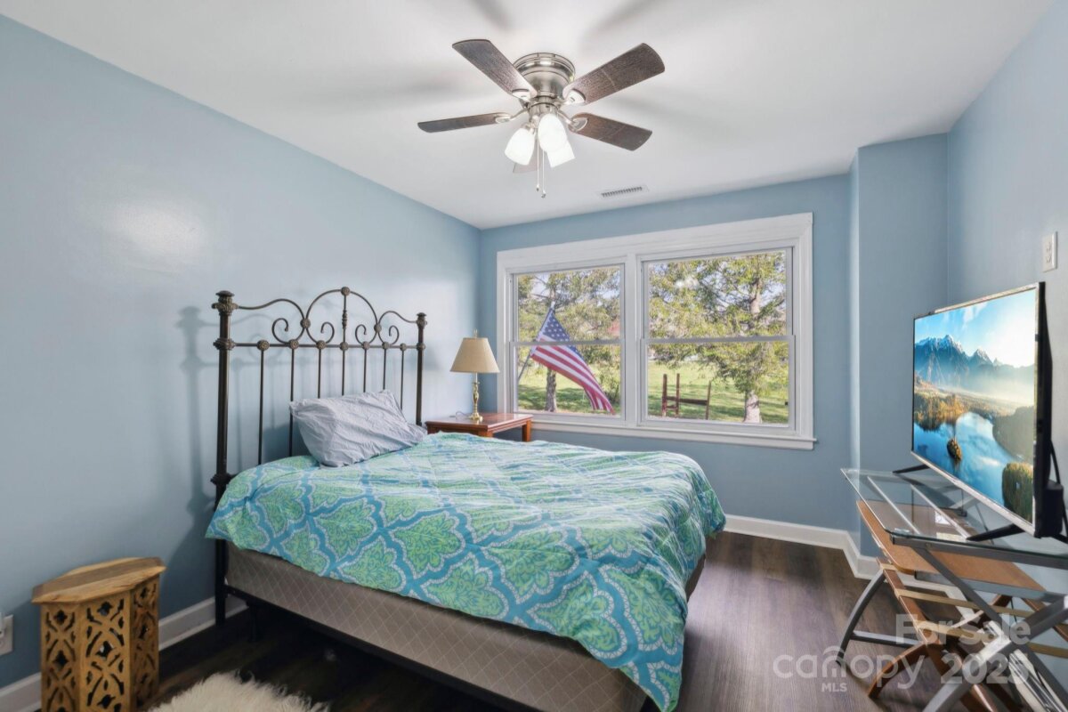 Fletcher 17 4325460q