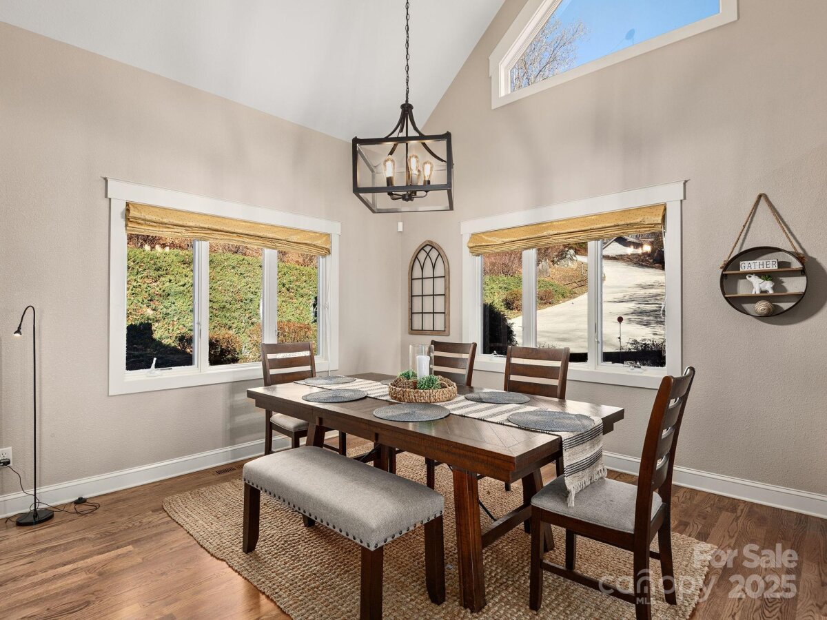 Waynesville 11 4325557k