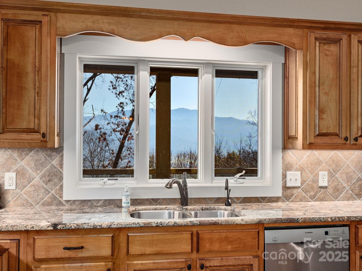 Waynesville 12 4325557l