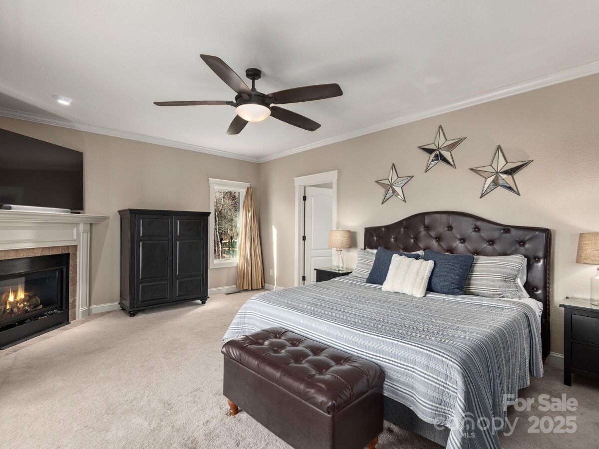 Waynesville 19 4325557s