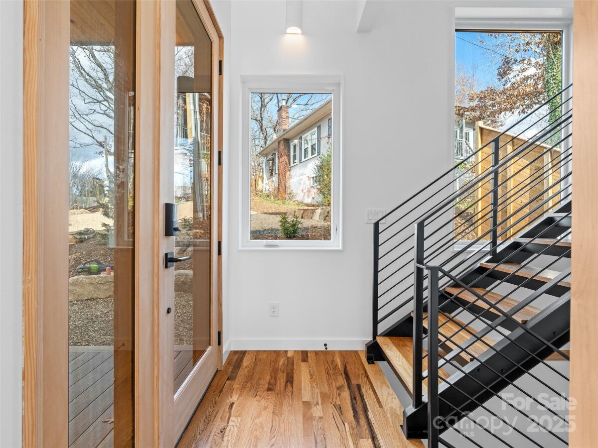 Montford 11 4325651f