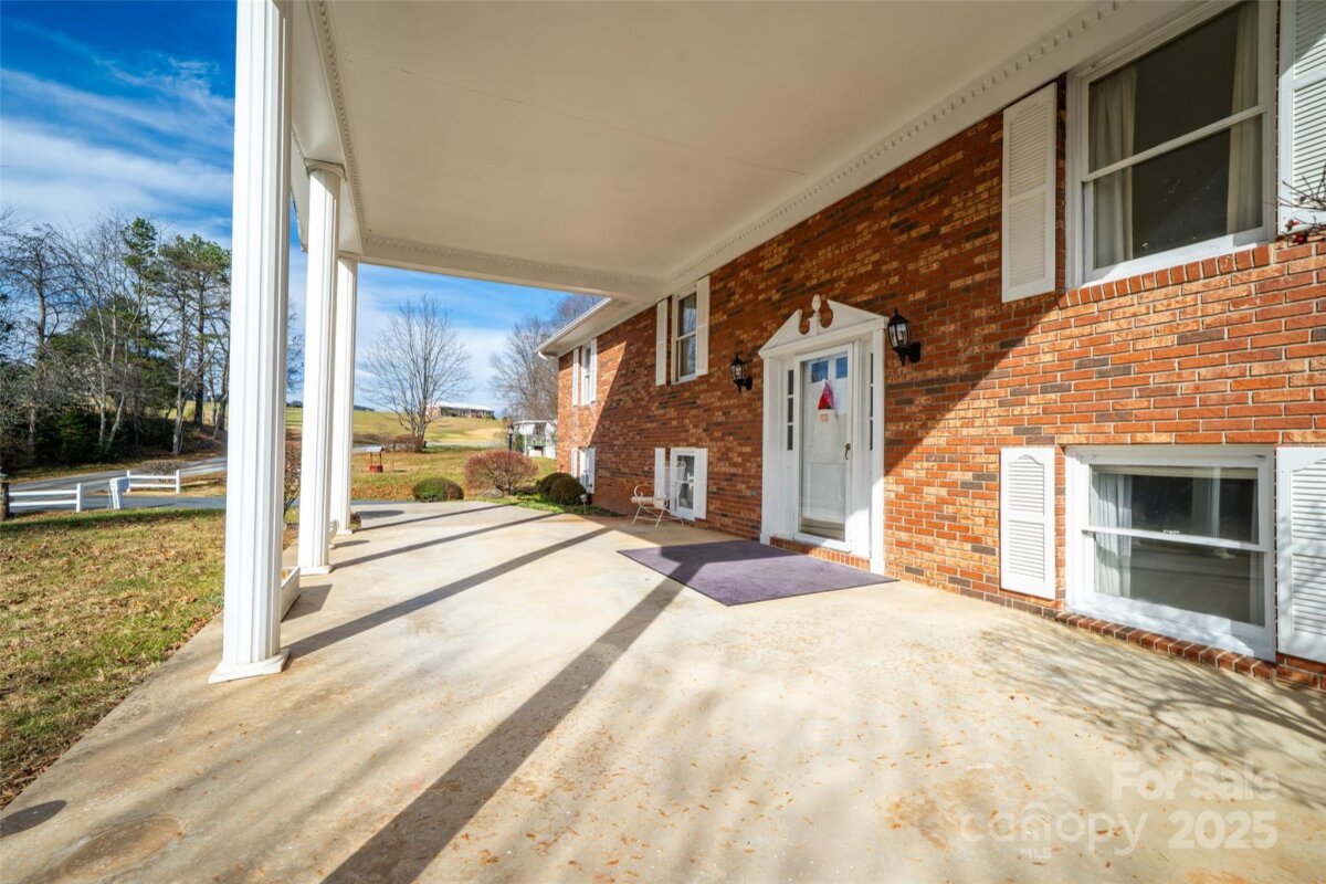 Leicester 5 4325880e