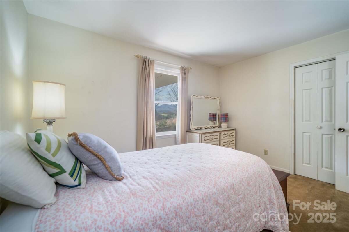 Leicester 21 4325880u