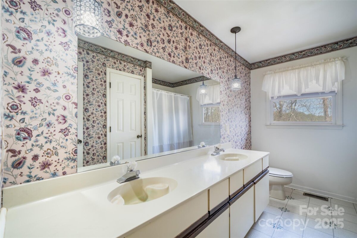 Leicester 22 4325880v