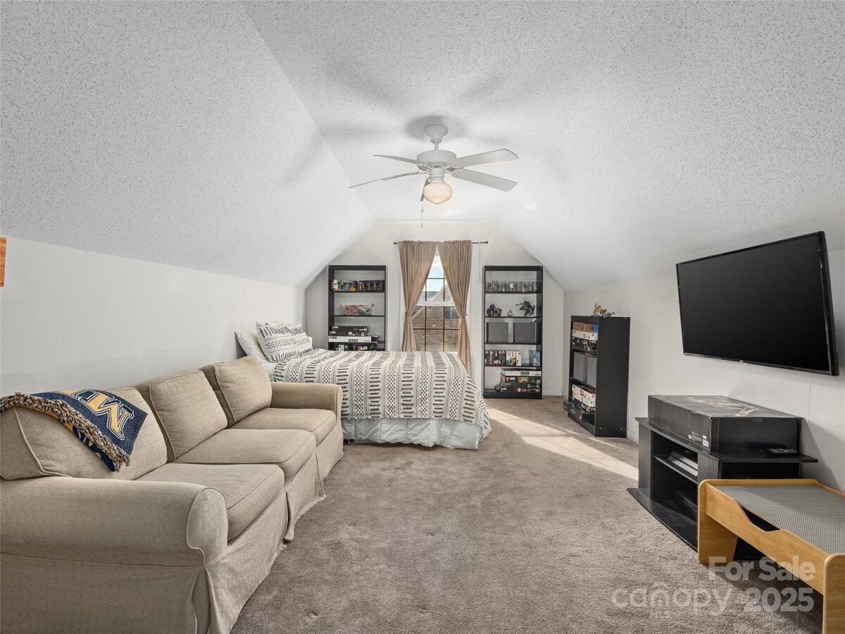 Avery Creek 21 4326437u