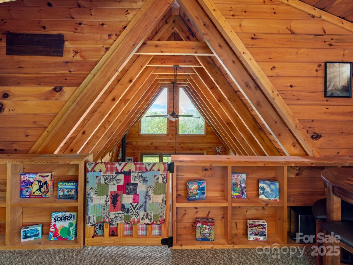 Waynesville 22 4326505v