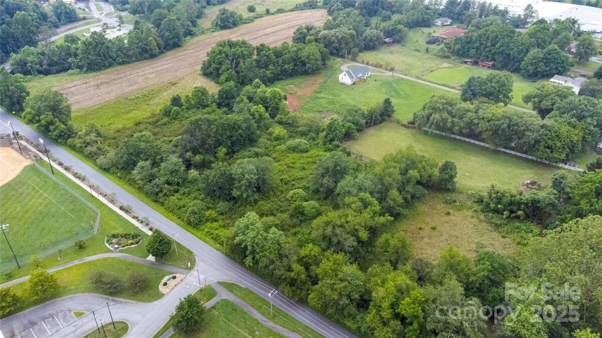 Waynesville 10 4326902j