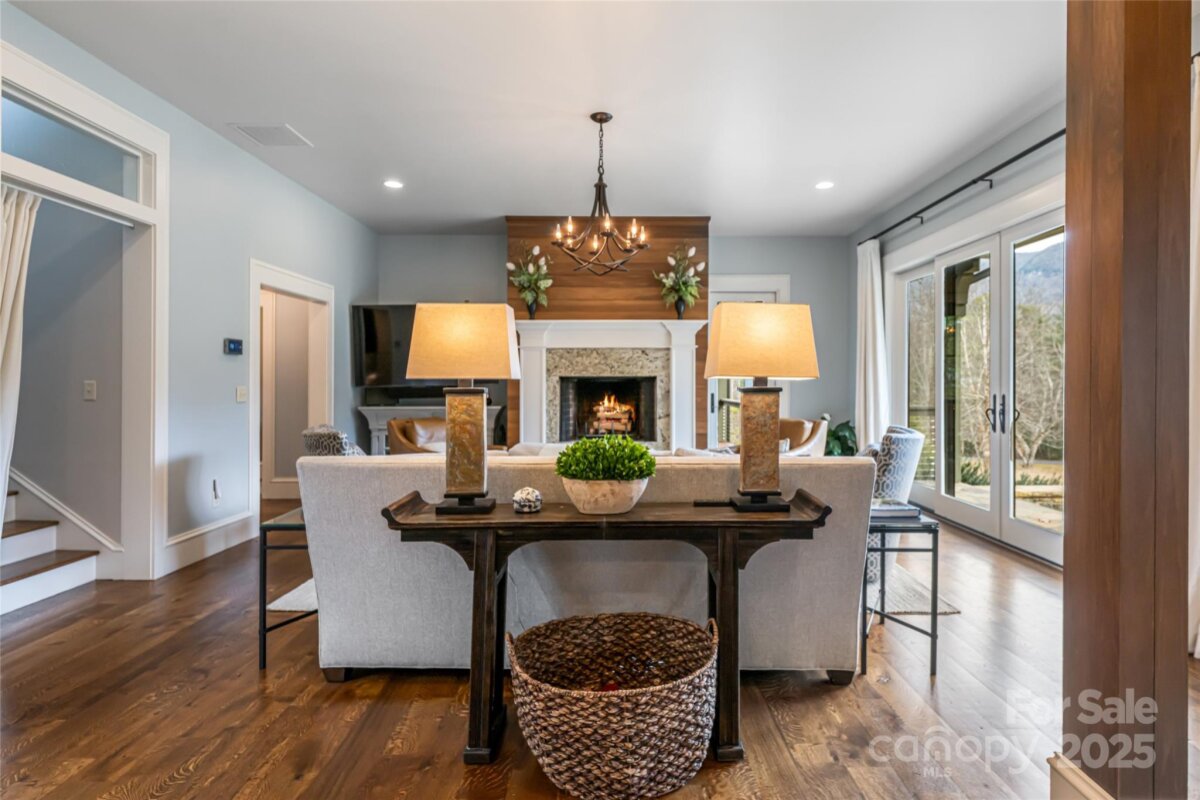 Fairview 14 4327878j