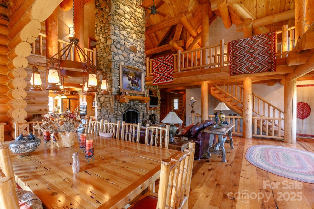 Burnsville 8 4328686h