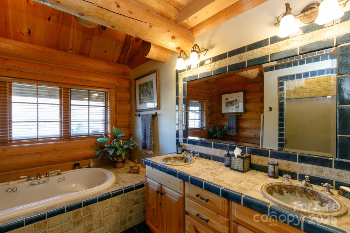 Burnsville 14 4328686n