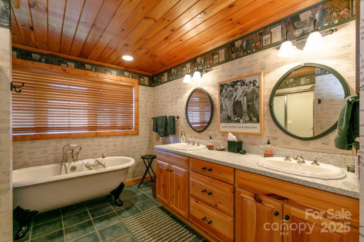 Burnsville 17 4328686q