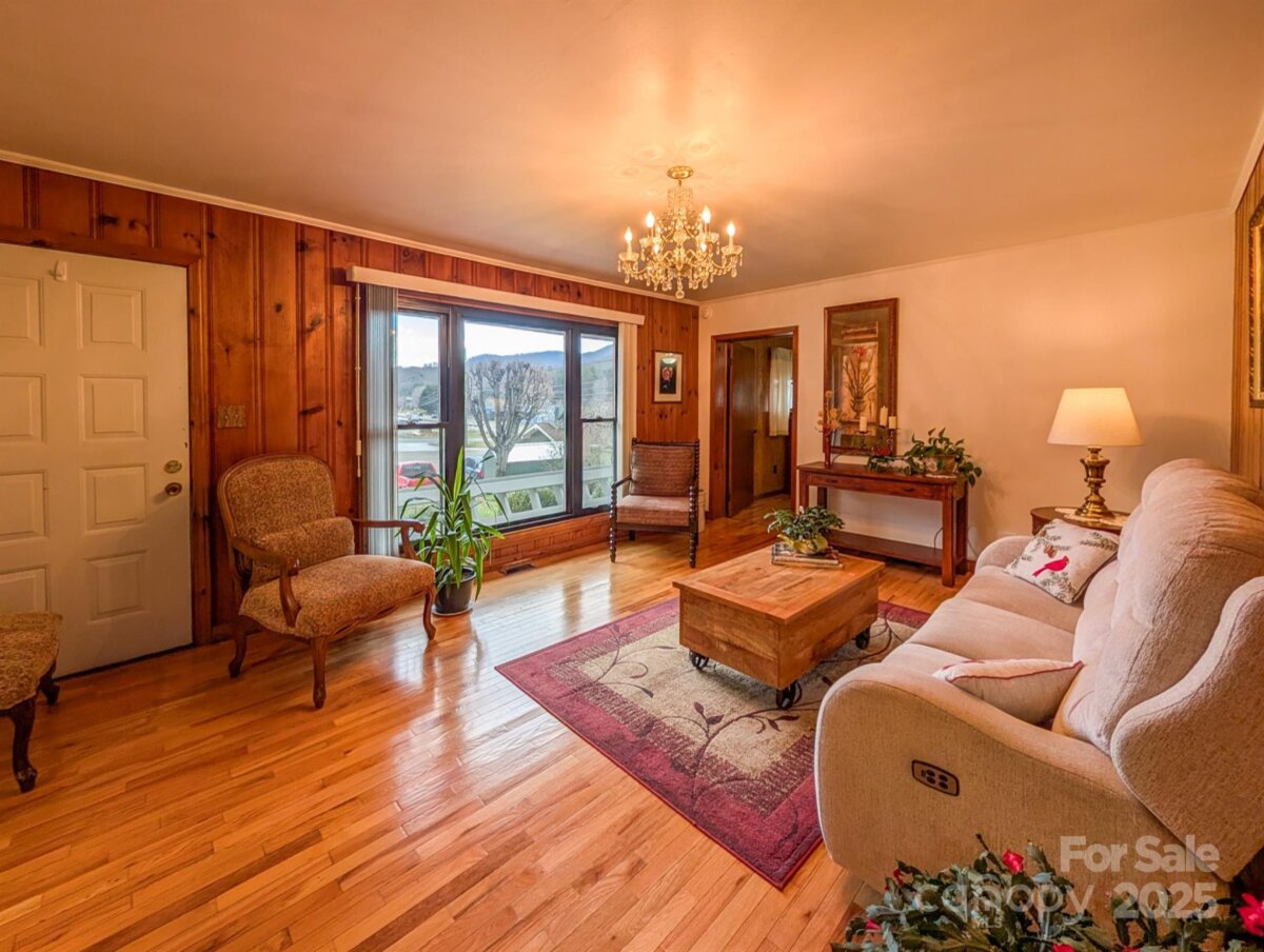 Burnsville 10 4328924j