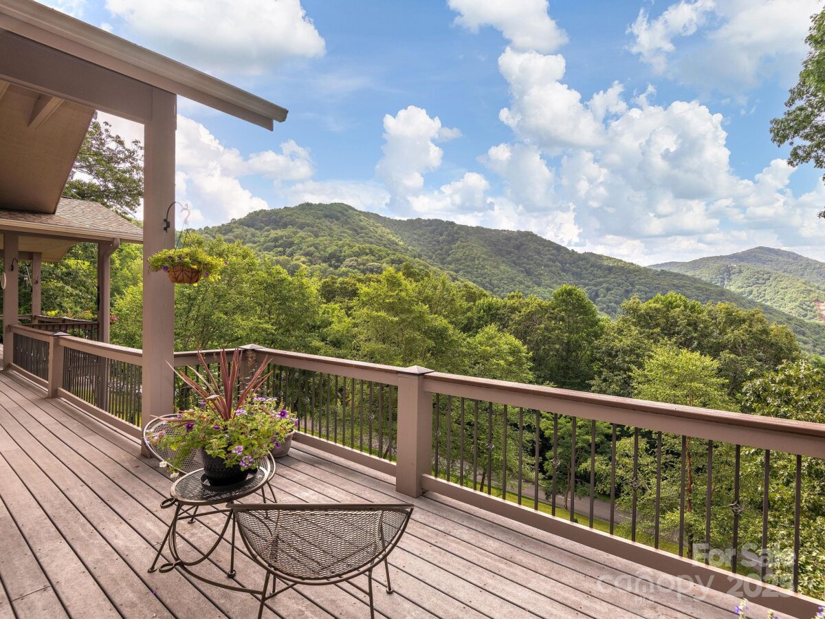 Waynesville 12 4329096l