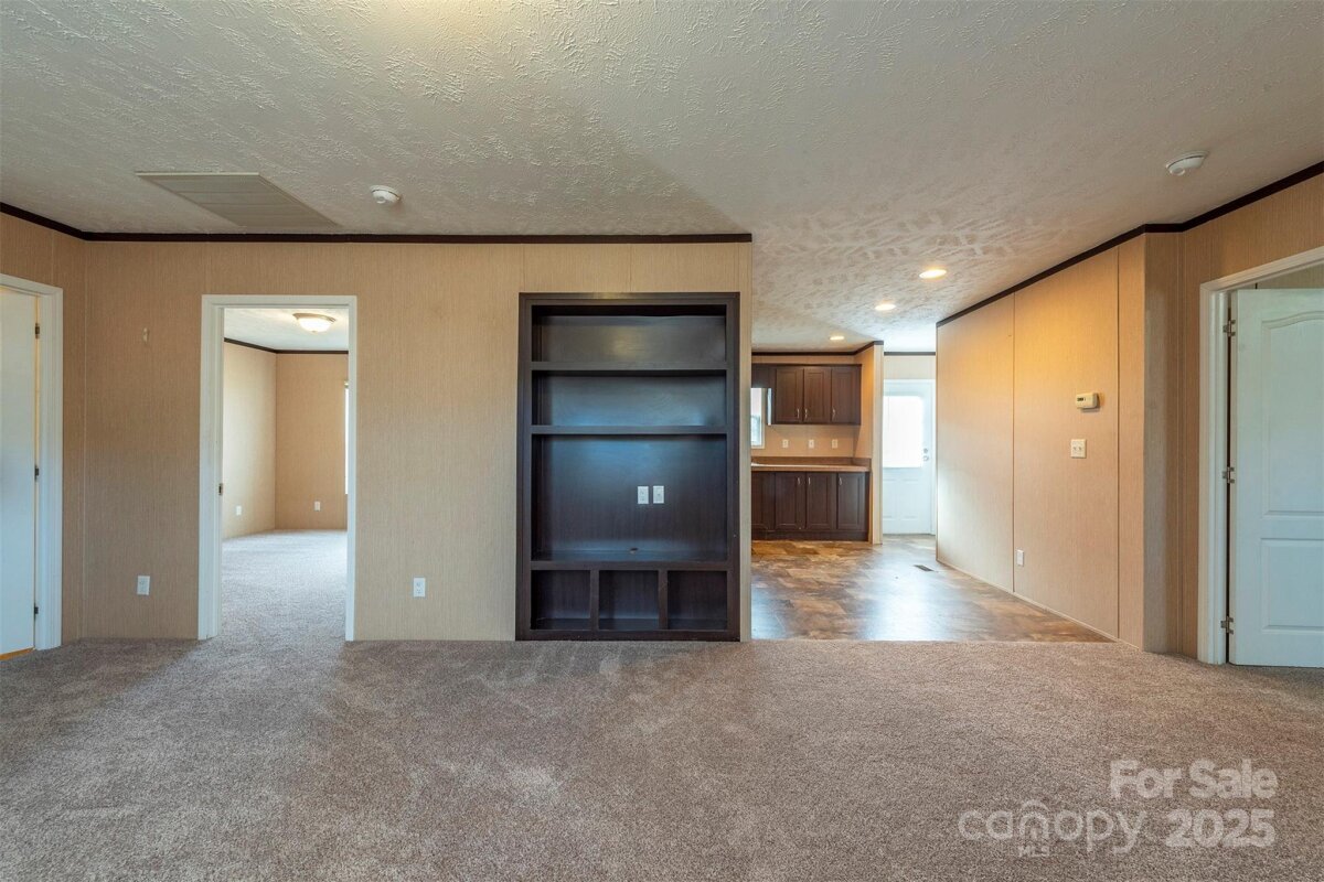 Swannanoa 23 4329370w